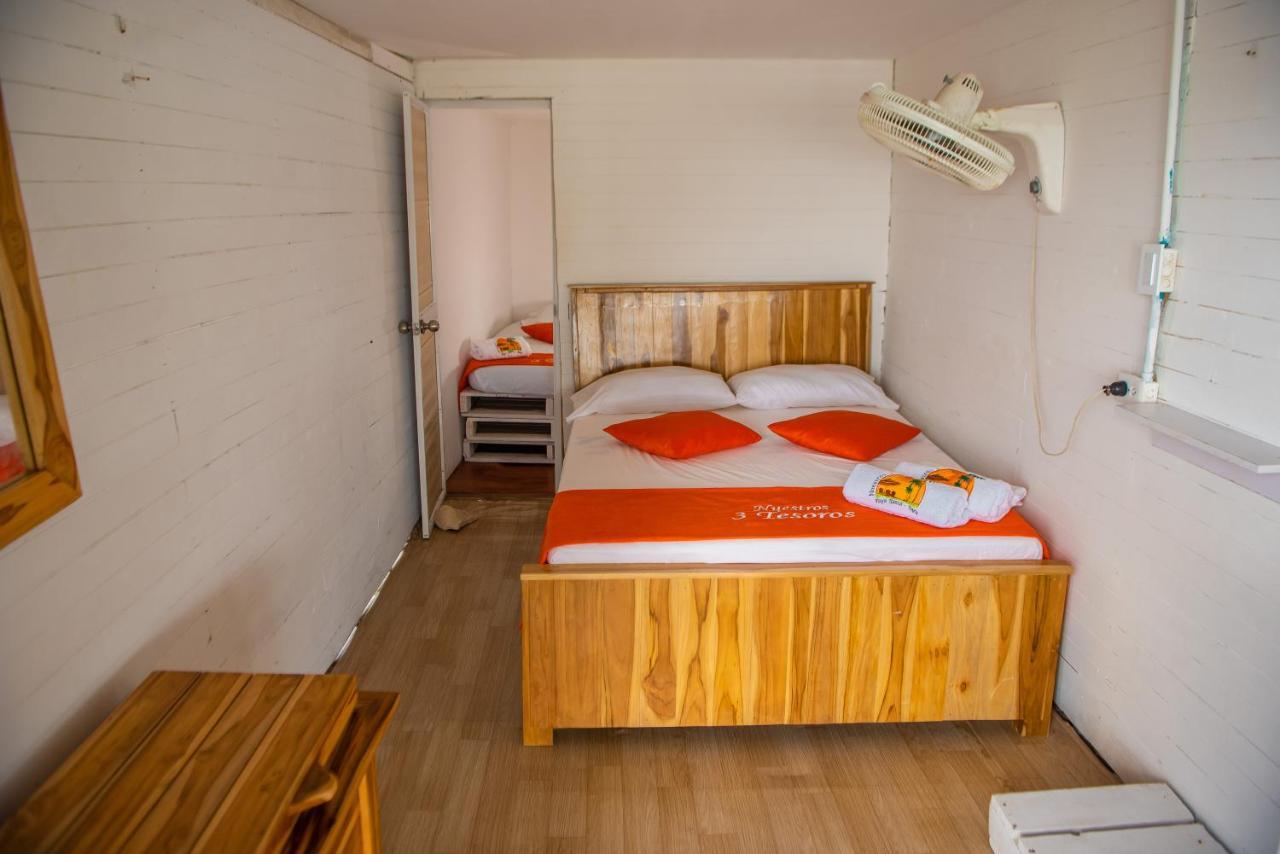 Nuestros Tres Tesoros II Hotel Playa Blanca Eksteriør billede